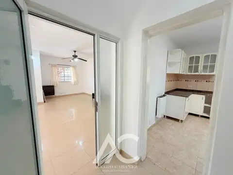 Casa en Venta en Rosenda Quiroga, USD 100.000