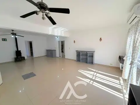 Casa en Venta en Rosenda Quiroga, San Fco del Monte de Oro