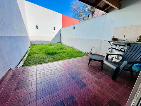 DÚPLEX EN VENTA LANUS OESTE PATIO PARQUE