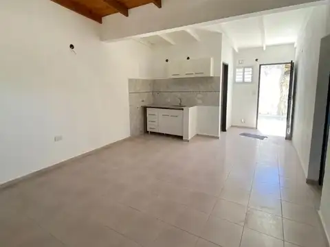 Casa en Venta - 1 Dormitorio 1 Baño - 67mts - La Plata