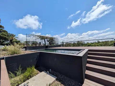 Departamento en Alquiler en Punta Chica, USD 5.500