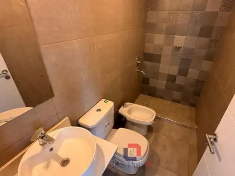 Duplex en Rincones de Manantiales