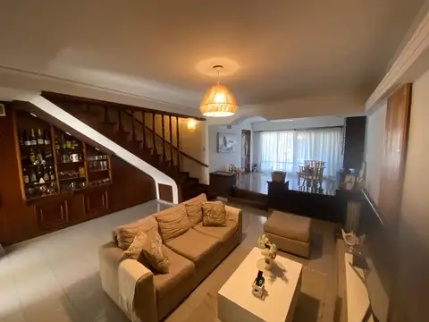 Casa en Venta en Banfield, USD 250.000