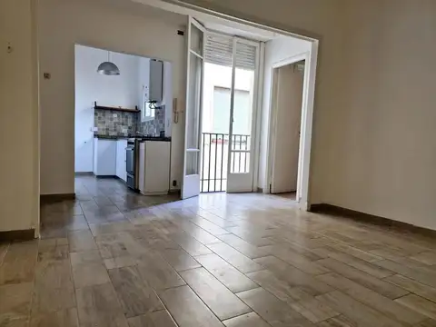 VENTA DEPARTAMENTO 2 AMBIENTES EN SAN TELMO