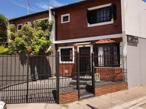 VENTA PH PARQUE AVELLANEDA 3 AMB.  PATIO PARRILLA