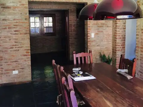 Importante casa en alquiler anual Don Torcuato Tigre