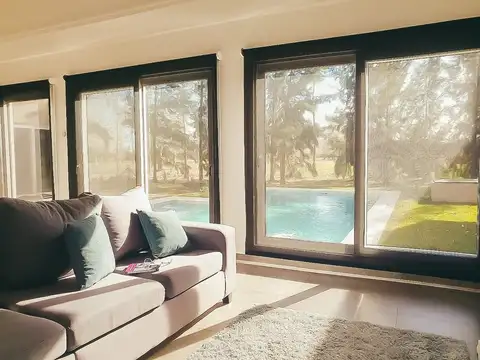 Casas en Venta Brandsen