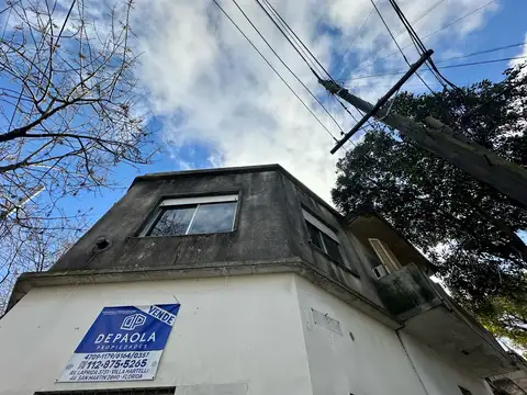 Depto Tipo Casa en Venta de 4 ambientes