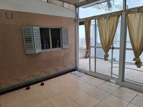 Depto Tipo Casa en Alquiler 66 años