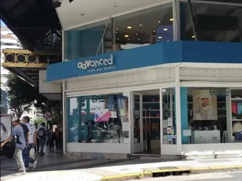 Local Comercial en alquiler - 3 Ambientes - Barrio Norte
