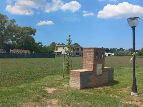 Terreno en Venta en Prados del Oeste, USD 80.000