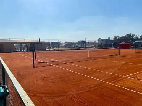 Terreno en Venta en Pilar Del Este, USD 28.000