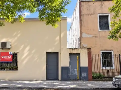 Ph Planta Baja, 3 Ambientes, Apto Crédito, Apto Profesional, Patio,  Flores