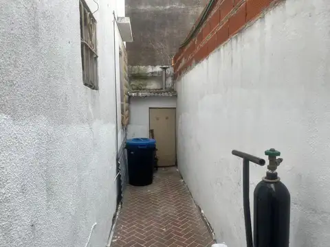 Depto Tipo Casa 3 ambientes con 1 baño