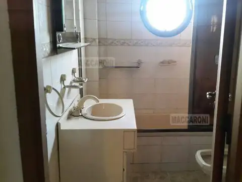 Depto Tipo Casa en Alquiler de 3 dormitorios