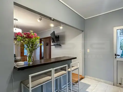 Depto Tipo Casa en Venta de 3 ambientes