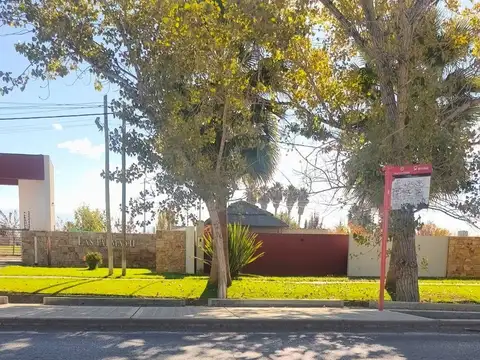 Terreno en Venta en Los Corralitos, USD 12.000
