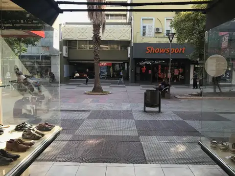Local en Venta 50 años