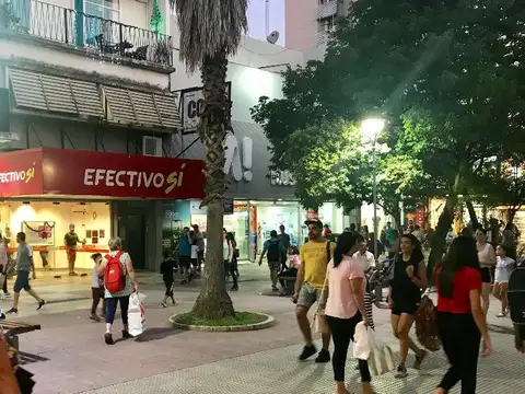 Local en Venta en Microcentro, USD 1.500.000