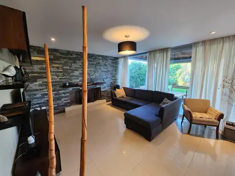 Hermosa casa en Venta a la laguna Apta Credito San Sebastian