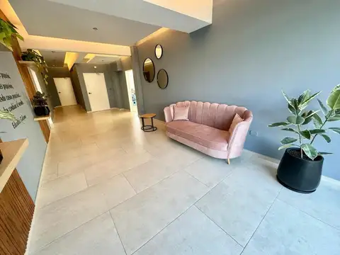 24 De Octubre 600, Piso 5