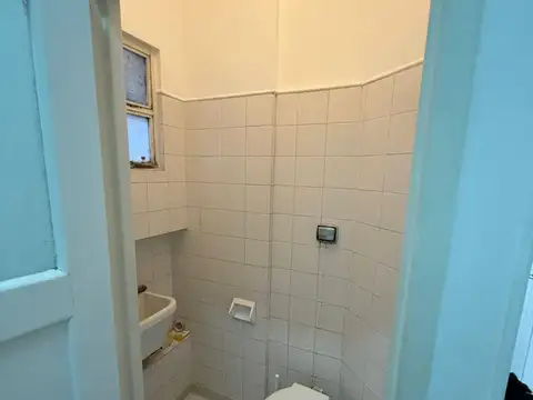 Arenales 1600, Piso 1