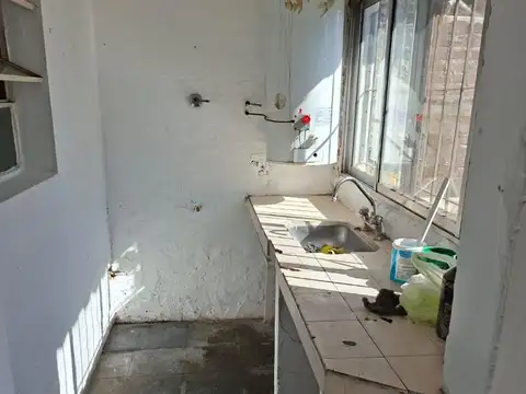 Depto Tipo Casa 3 ambientes con 1 baño