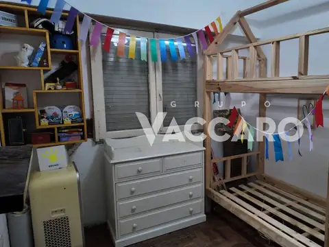 Casa 3 ambientes con 1 baño