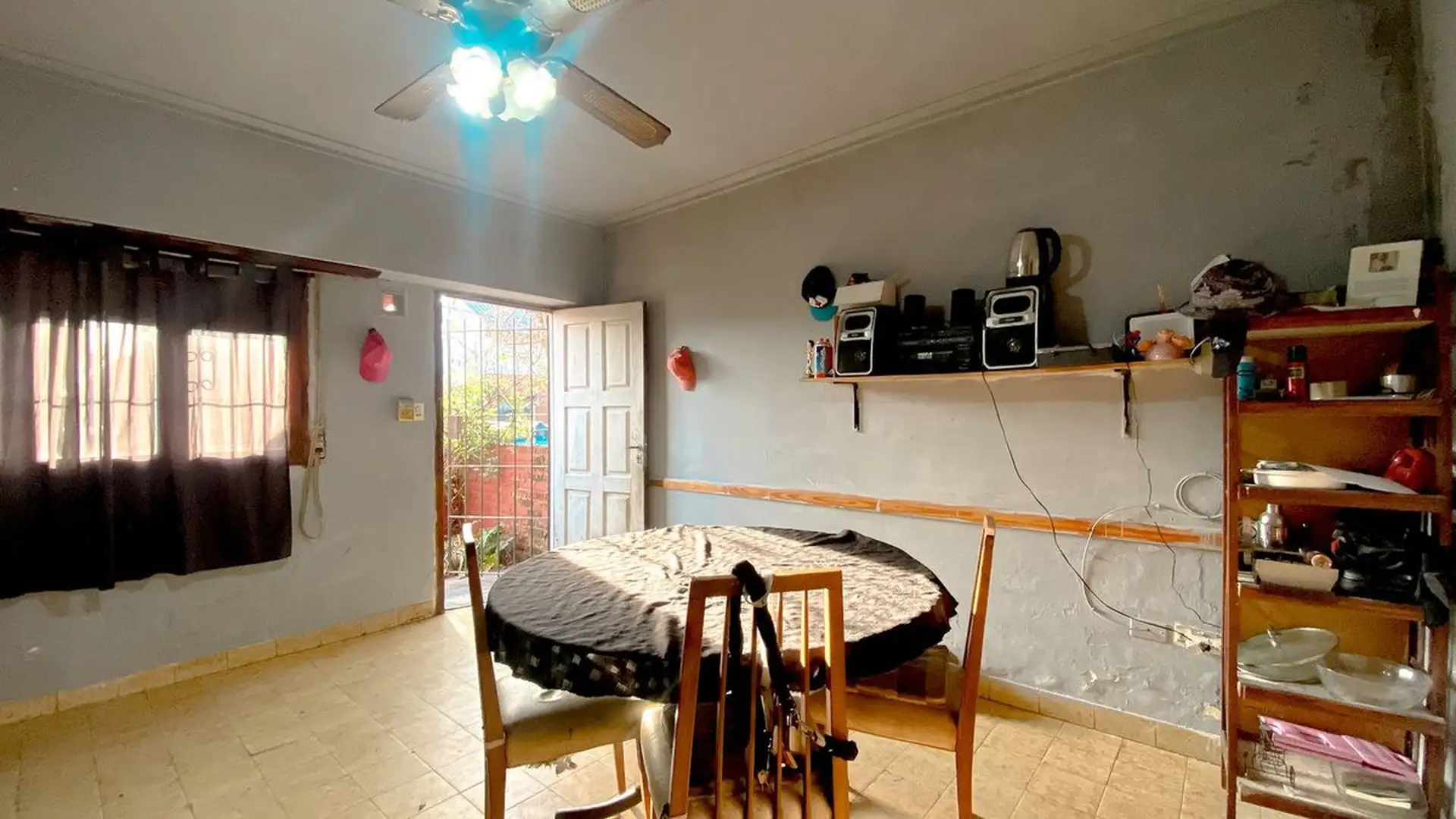 VENTA PH 3 AMBIENTES A RECICLAR AEROPARQUE