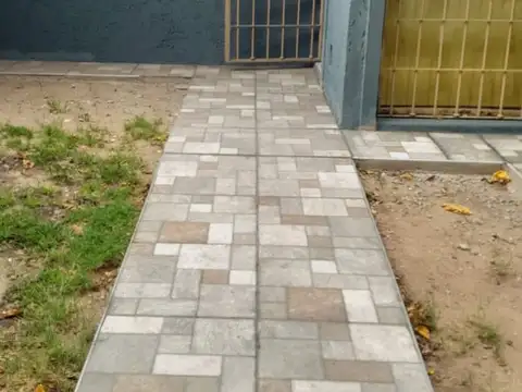 Alquiler de hermosa casa en Guymallen