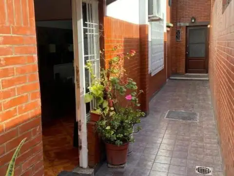 Venta de PH 6 Ambientes con Terraza en Floresta