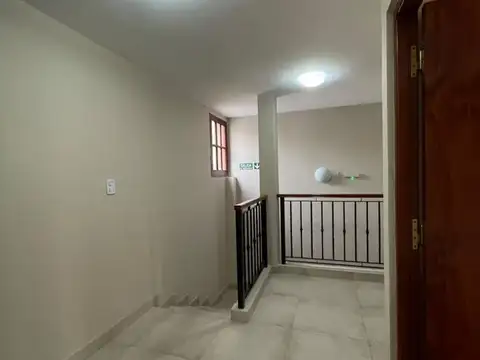 Oficina en Alquiler en Barrio Sur, $ 550.000