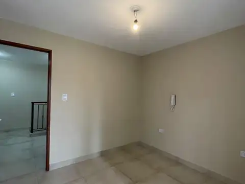 Oficina en alquiler - Lamadrid 265 - Barrio Sur