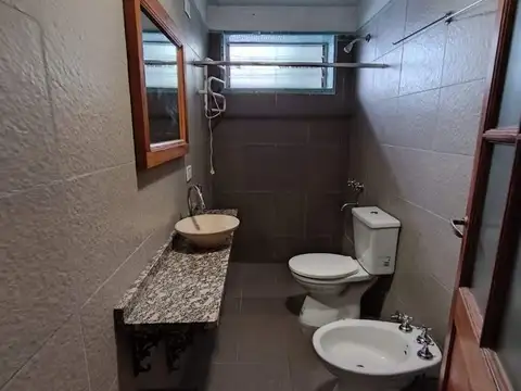 Depto Tipo Casa en Venta de 2 ambientes