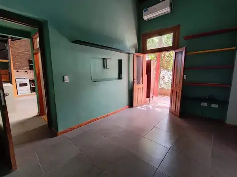 Depto Tipo Casa 2 ambientes con 1 baño