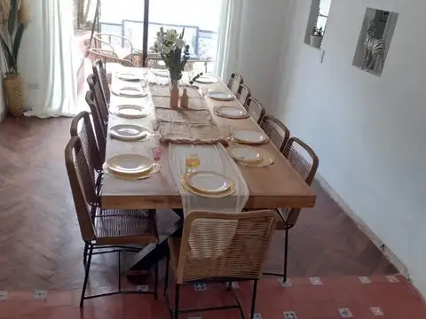 Casa 5 ambientes con 2 baños