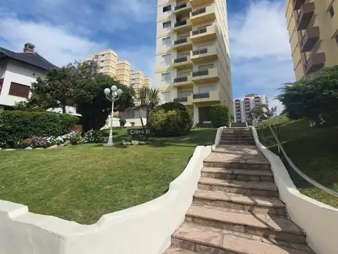 Departamento de 2 amb c/cochera - Zona Centro - Villa Gesell