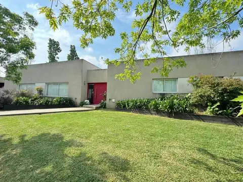 Venta casa Bs As Golf Country Club, Bella Vista