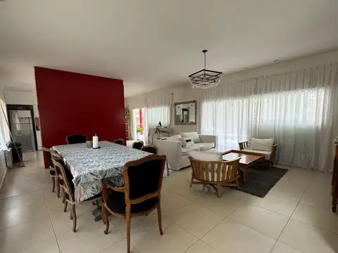 Venta casa Bs As Golf Country Club, Bella Vista