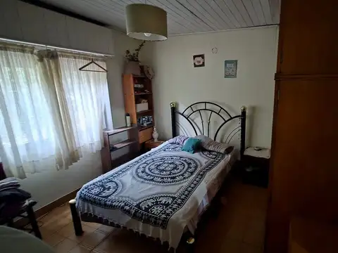 CASA QUINTA EN VENTA- ABASTO- CERCANO AL AUTODRÓMO