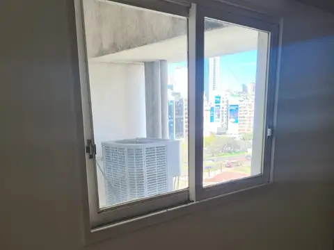 Oficina en Alquiler 40 años