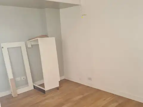 Oficina 2 ambientes con 2 baños