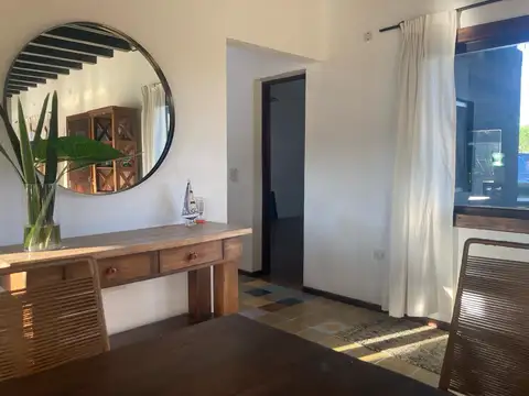 Casa en Venta en El Cazal, USD 230.000