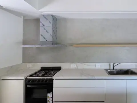 Alquiler de unidad en condominio cerrado, 3 AMBIENTES Parque Leloir