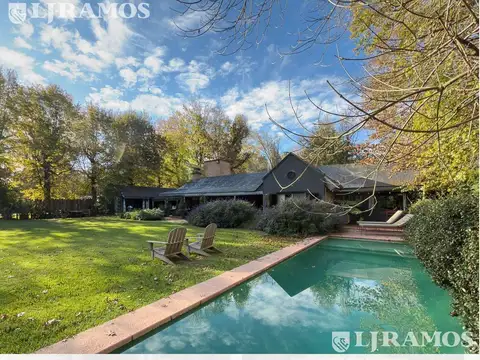 Casa con 3 dormitorios en un planta en venta en Villa de Mayo - Los Nogales