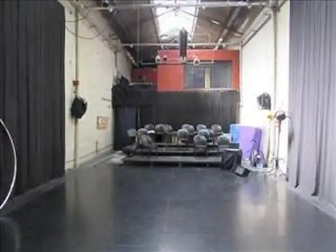 Depto Tipo Casa 4 ambientes con 2 baños