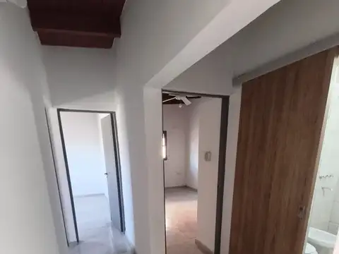 Se alquila Casa.  Almafuerte 1126