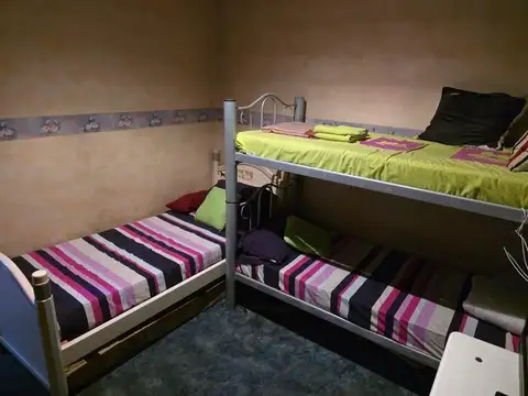 Casa 4 ambientes con 3 baños