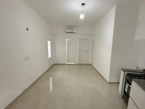 Depto Tipo Casa en Alquiler de 2 dormitorios