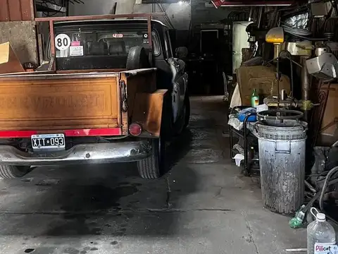 Oficina 4 ambientes con 1 baño